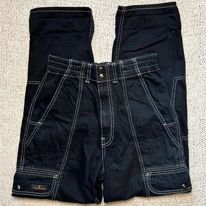 BDG • Black Relaxed Skater Jeans Classic Style • 27